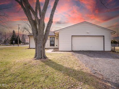 384 Southwood Dr, Perrysburg, OH, 43551