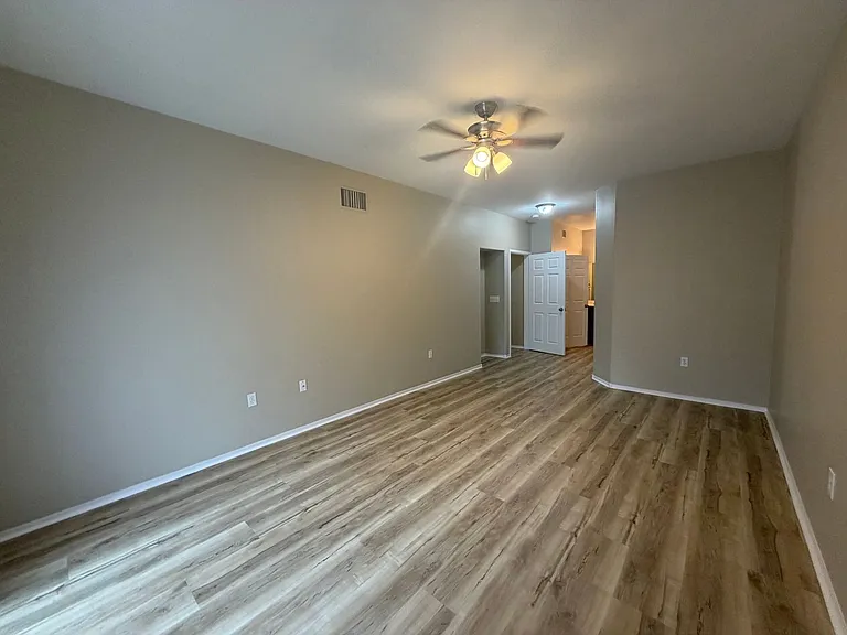 9303 Gilcrease Ave #1250 — Photo 9