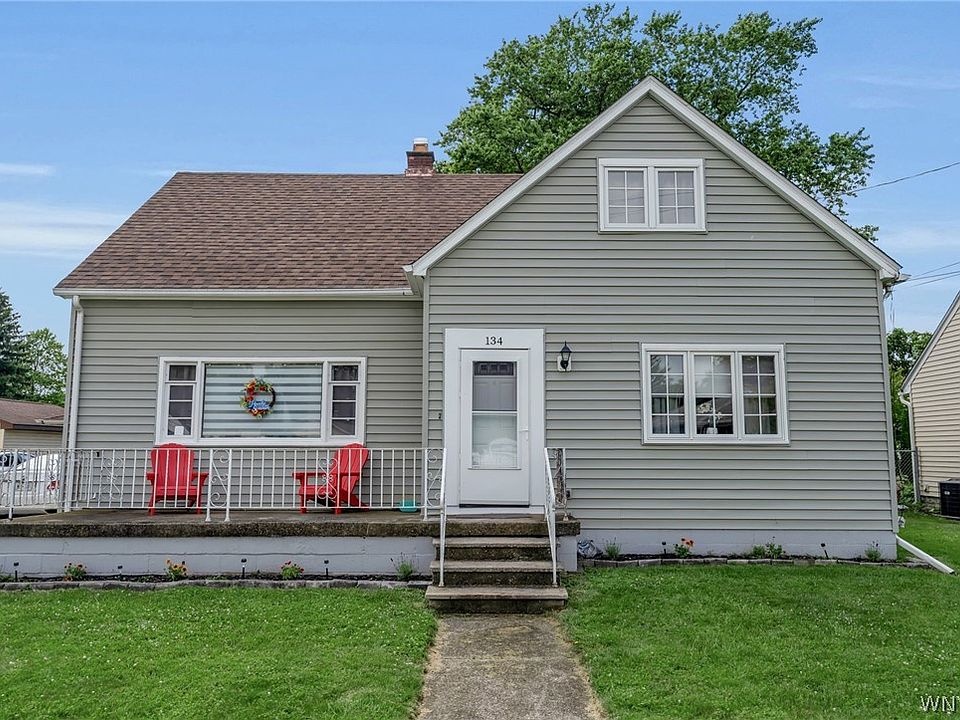 1st image of 134 Woodlawn Ave