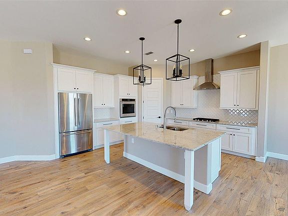 2nd image of 19 Broadmoor Park