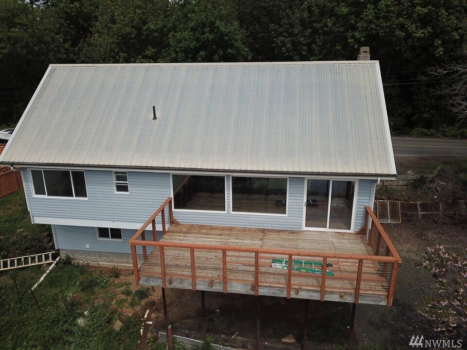 1st image of 680 Columbia St