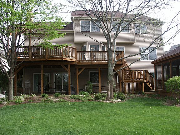 2nd image of 781 Bayberry Dr