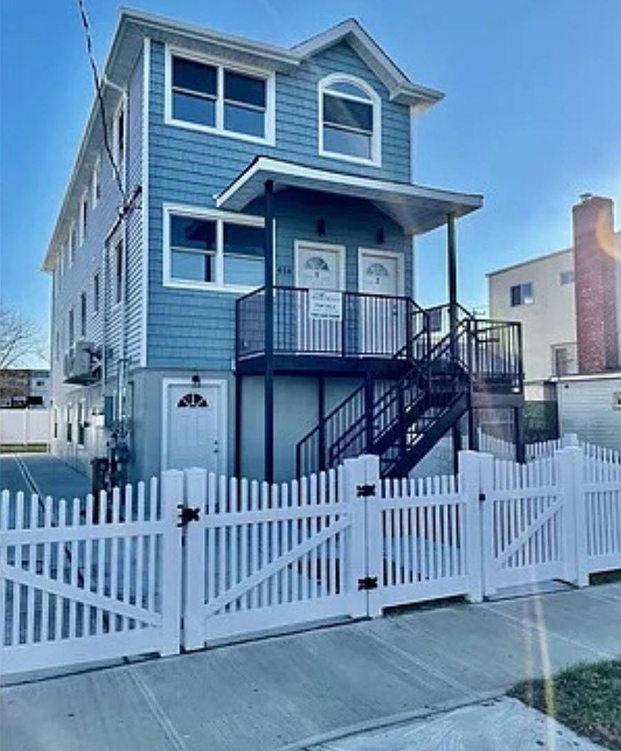 614 Beach 67th St #2, Arverne, NY 11692 | Zillow