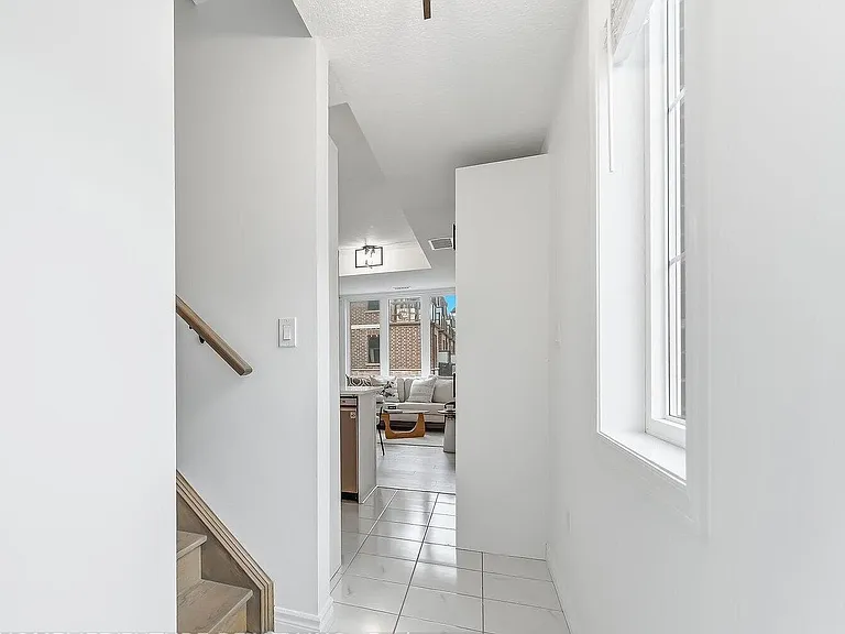 445 Ontario St S #133 — Photo 25