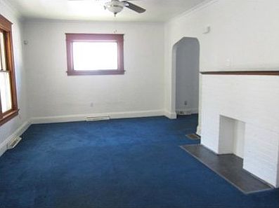 3rd image of 2825 Holyoke Dr
