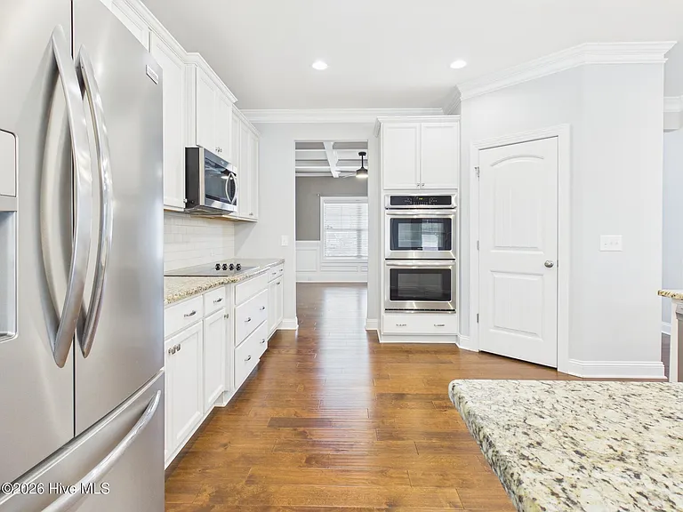 316 Pine Laurel Dr — Photo 5