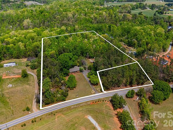 5th image of 1737 Whitesides Rd