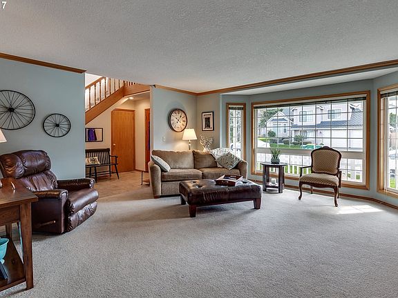 5th image of 12545 SW Glacier Lily Cir