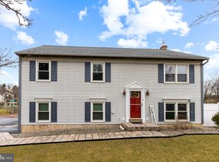 1249 Schwanger Rd, Mount Joy, PA 17552