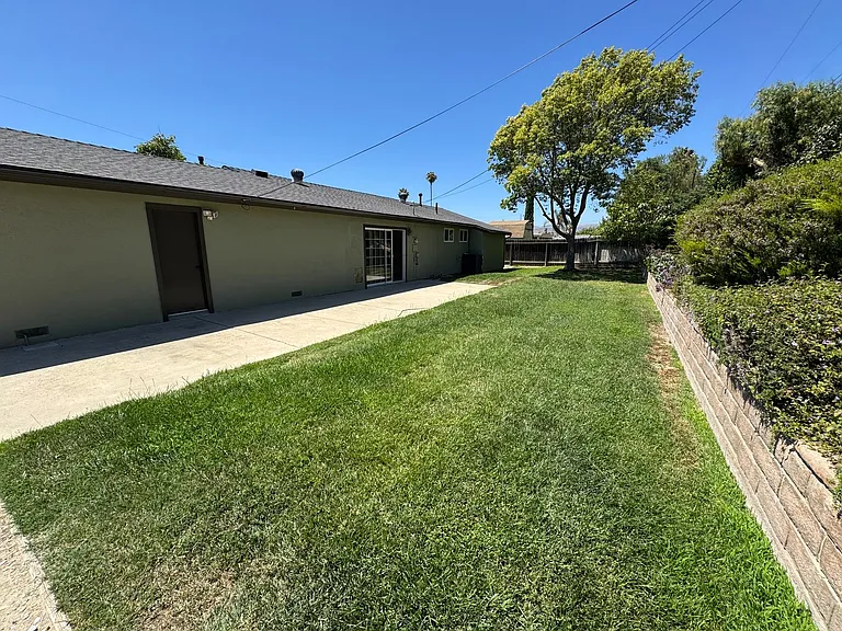 1870 Caballero St — Photo 14