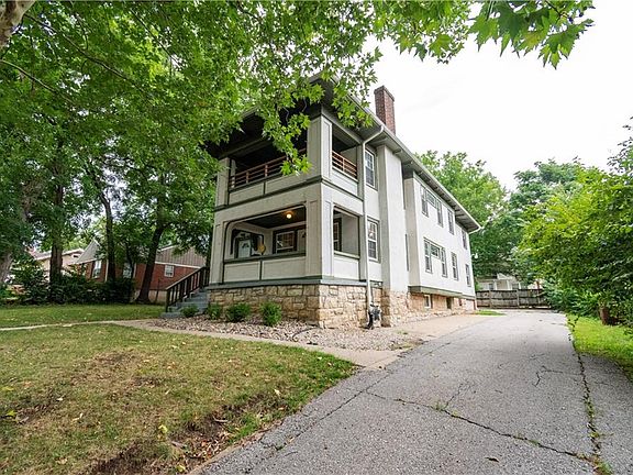 2nd image of 5331 Charlotte St