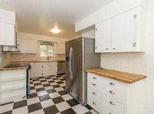 12441 NE Morris St, Portland, OR 97230