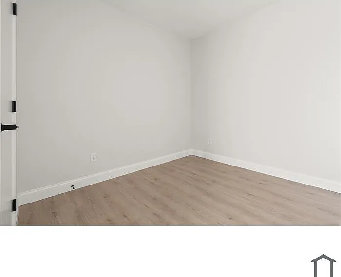 103 Cottage — Photo 8
