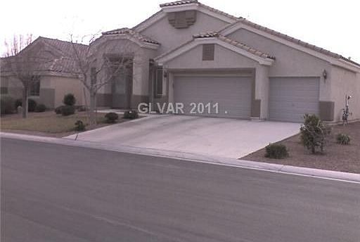 2nd image of 2809 Tropicbird Dr