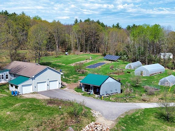 3rd image of 77 Old Turnpike Road