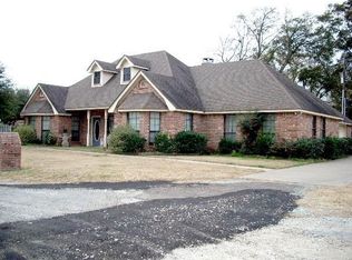 108 Wildflower Ln, Teague, TX