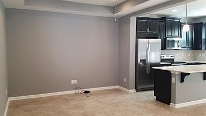 2nd image of 142 Paradas Pl #1