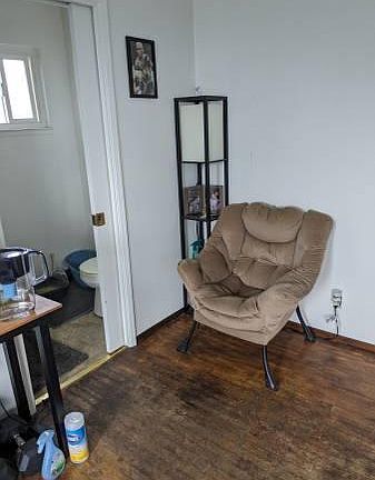 4th image of 1155 Palisade St #B