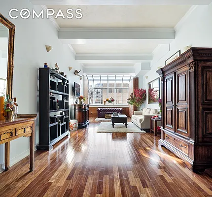 Sold by Compass | media 3