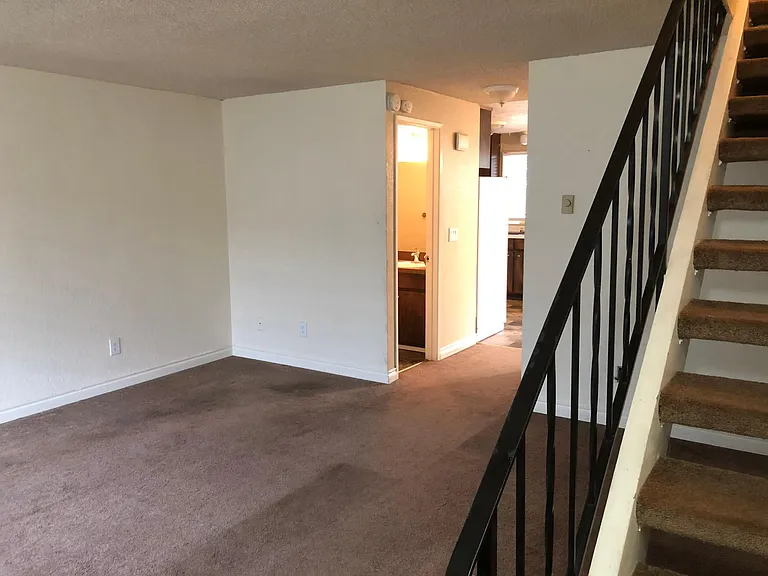 227 Dorn Ave #2 — Photo 4