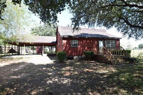 1st image of 518 McCormick Dr
