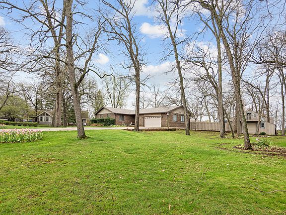 3rd image of 48W607 Whispering Oaks Dr