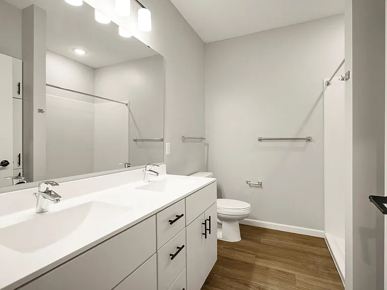 Tencel - 2 Bed / 2 Bath - 1,053 Sq.Ft.