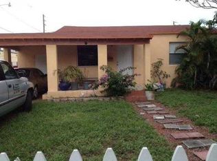 2037 Washington St, Hollywood, FL 33020