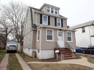 80 Cambridge St, Valley Stream, NY 11581