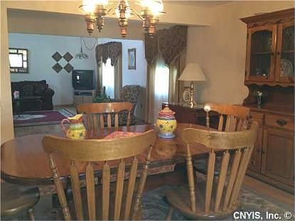 5th image of 791 Fairway Cir