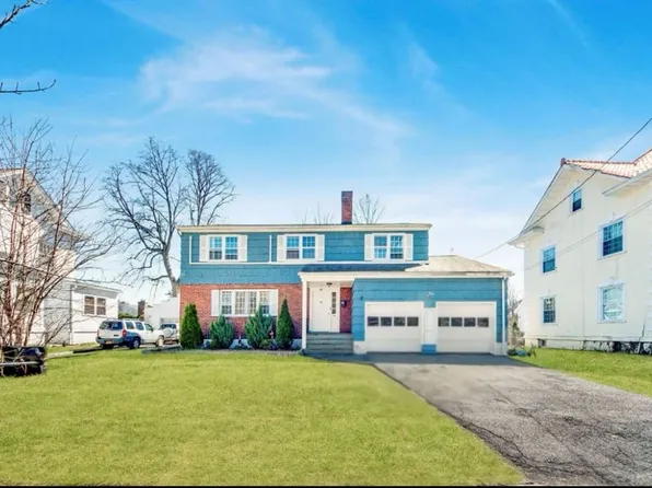 229 Commonwealth Avenue, Mount Vernon, NY 10550