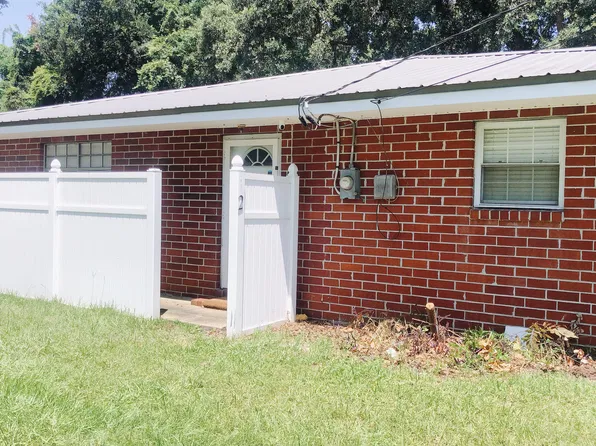 3033 Parkwood Dr #2, Brunswick, GA 31520