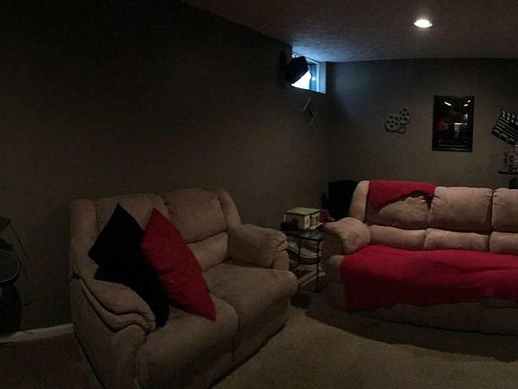 2nd image of 6360 Hyland Dr