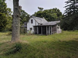 406 68th St, South Haven, MI 49090