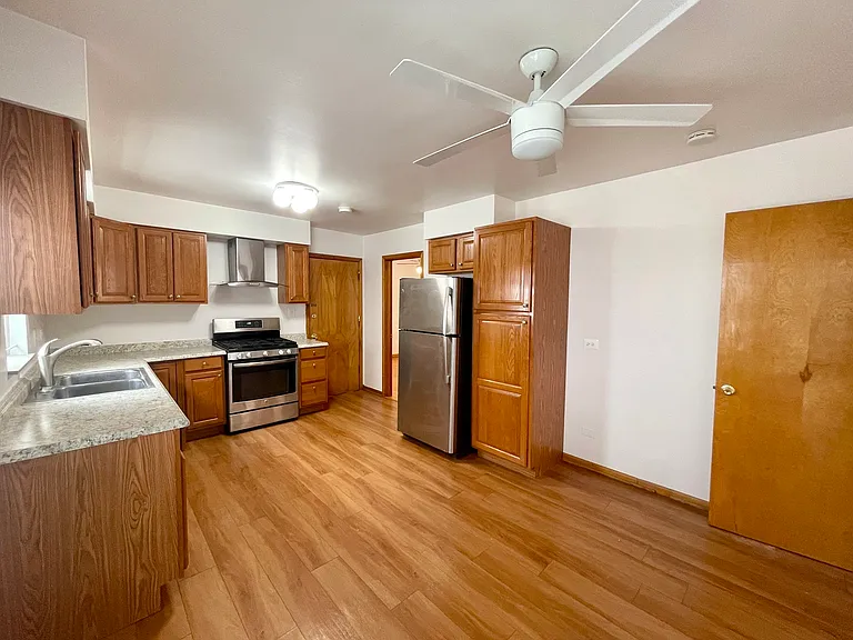 1225 Marengo Ave #2 — Photo 12