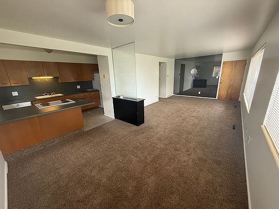 3rd image of 35 E Hillside Ave N #3