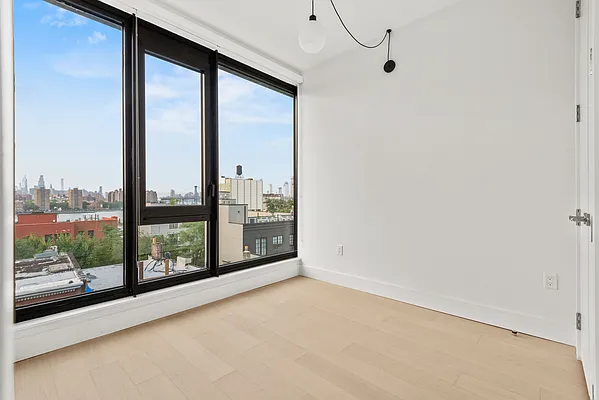 Rented by Nooklyn NYC LLC | media 17