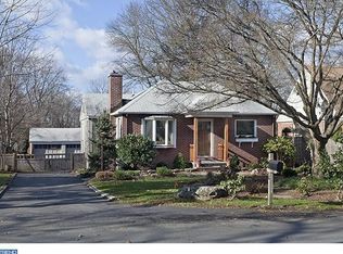 16 Scott Ave, Princeton Junction, NJ 08550