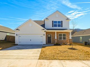 34 Woodvale Dr, Waynesville, NC 28786