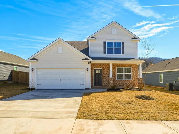 34 Woodvale Dr, Waynesville, NC 28786