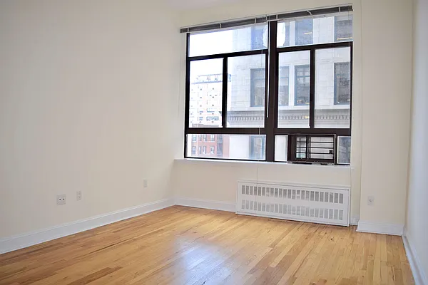 Rented by Manhattan Connection | media 2