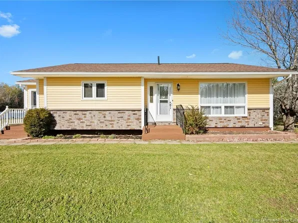 2069 Route 112, Riverview, NB E1J 1A2