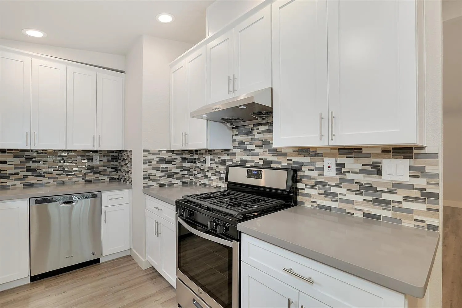4229 Don Julio Blvd photo 1