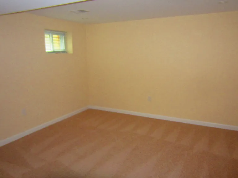 4898 Wheatstone Dr — Photo 19