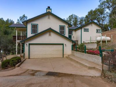 15995 Brewer Rd, Grass Valley, CA, 95949