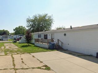 2800 Ridge Ave #127, Springfield, IL 62702