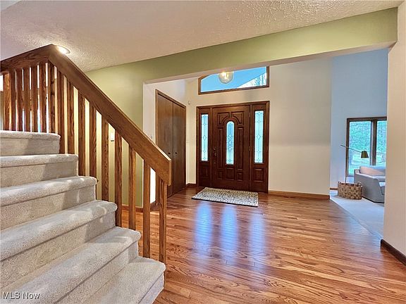 3rd image of 17180 Penny Ln