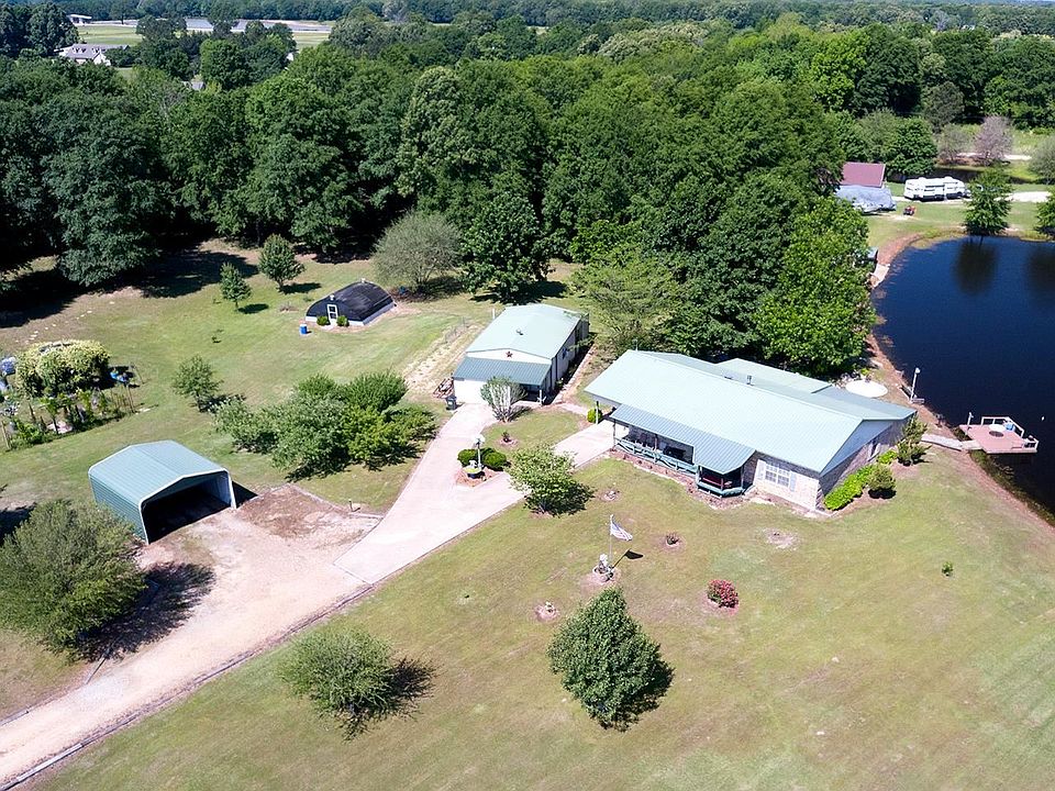 1st image of 208 Laramie Lake Dr