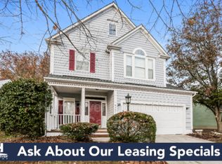 9201 Stone Abbey Pl, Charlotte, NC 28215