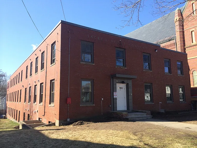 181 Moore St #U4 — Photo 1
